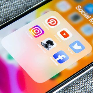 Iphone kapak görseli